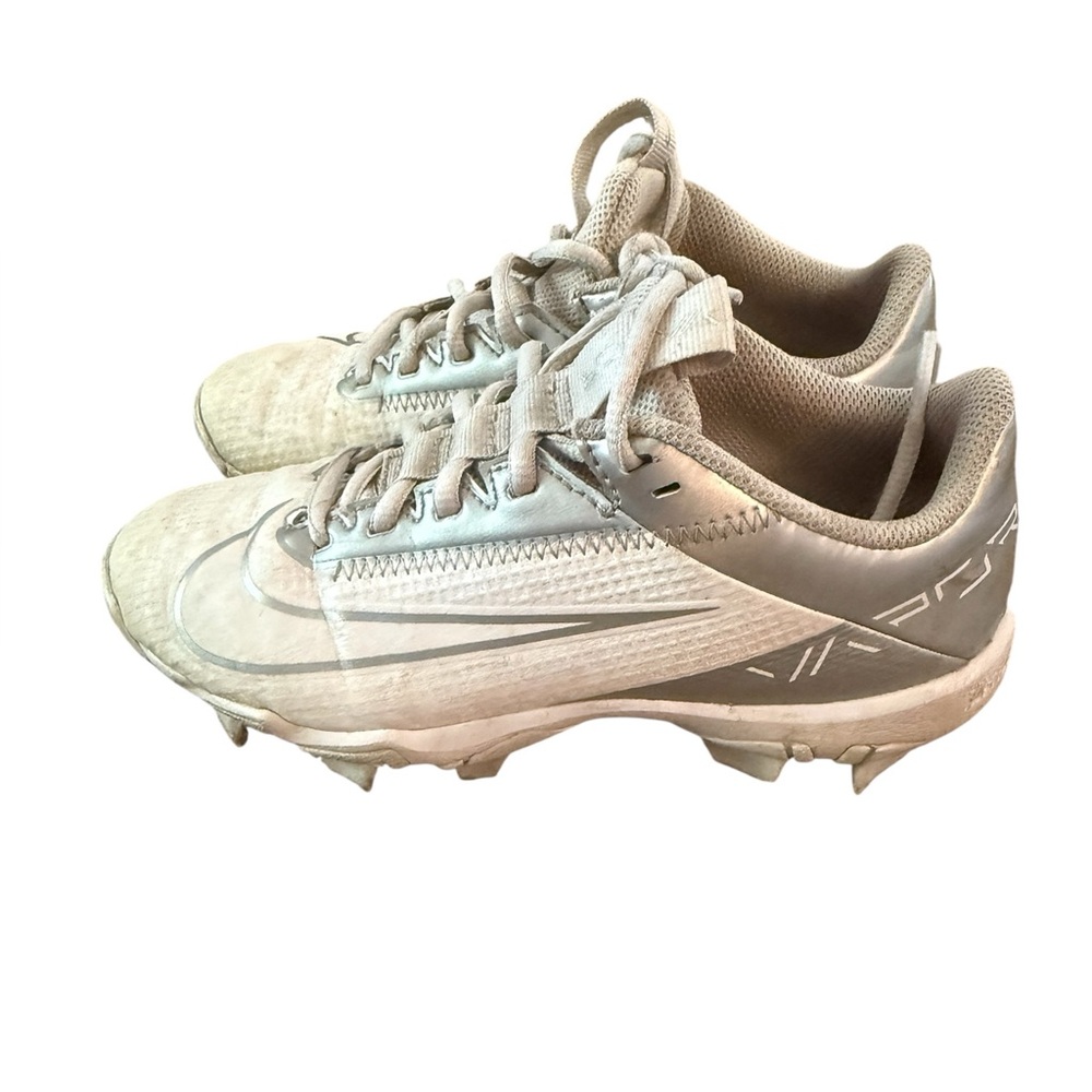 Nike Football Cleats 2Y